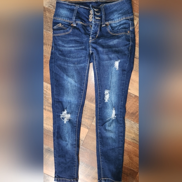 Wanna Betta Butt Jeans - Picture 3 of 3